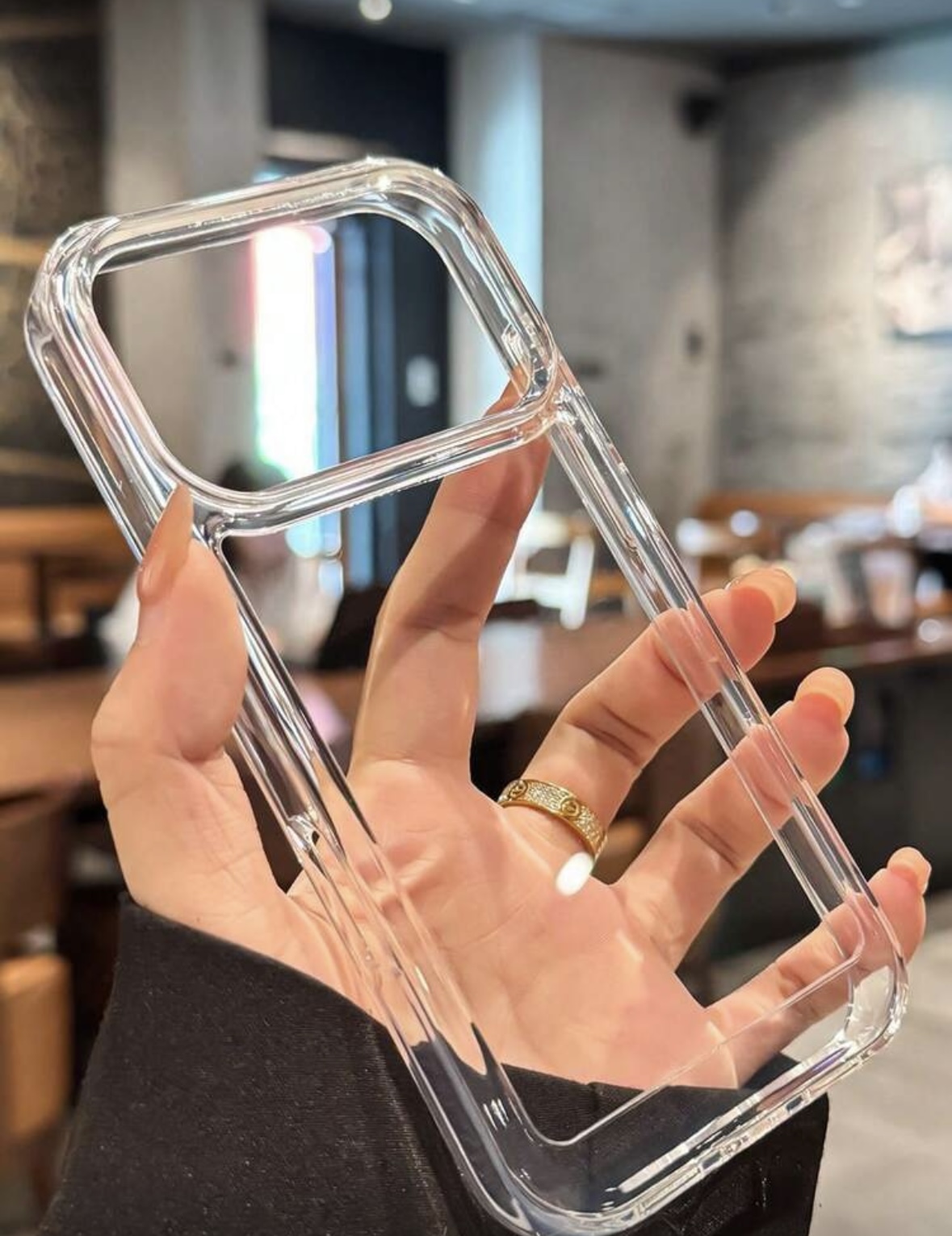 CAPA TRANSPARENTE IPHONE 14 PRO